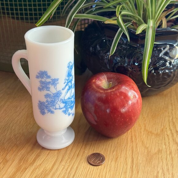 Avon Demitasse/Liqueur Footed Milk Glass Cup, Blue Toile Pattern, Vintage 1960s - Picture 5 of 14